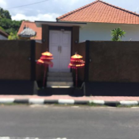 Queen Guest House Tulamben 외부 사진